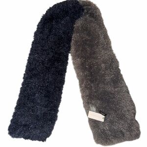 NEW Anthropologie Fluffy
Colorblocked Scarf Navy and Gray